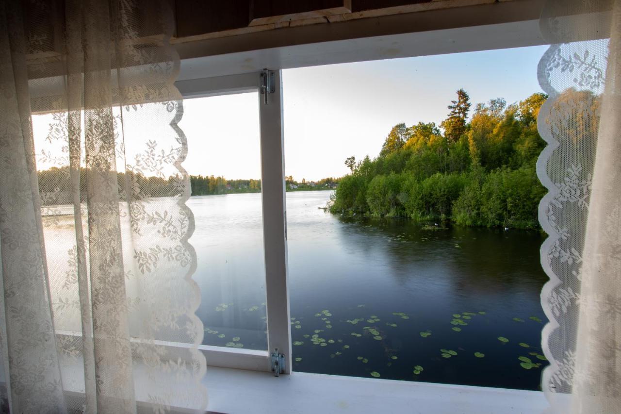 Hotel Laivu Maja Ezerkrasti-2 Alūksne Zewnętrze zdjęcie